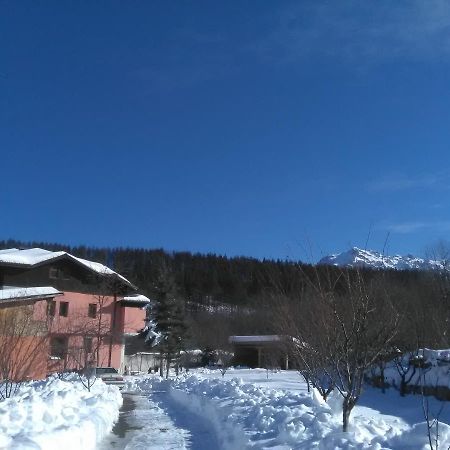 Villa Lilia Aprilți Exterior foto